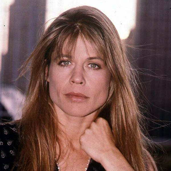 Linda Hamilton